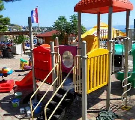 Apartment Ruzica -stobrec, Near