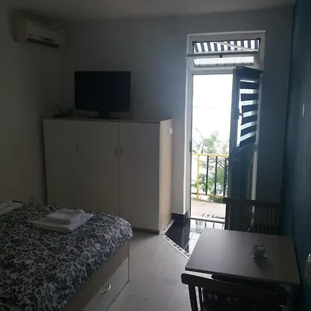 Ruzica -stobrec, Near Apartment