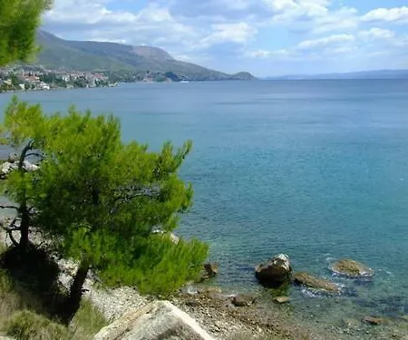 Apartman Ruzica -stobrec, Near